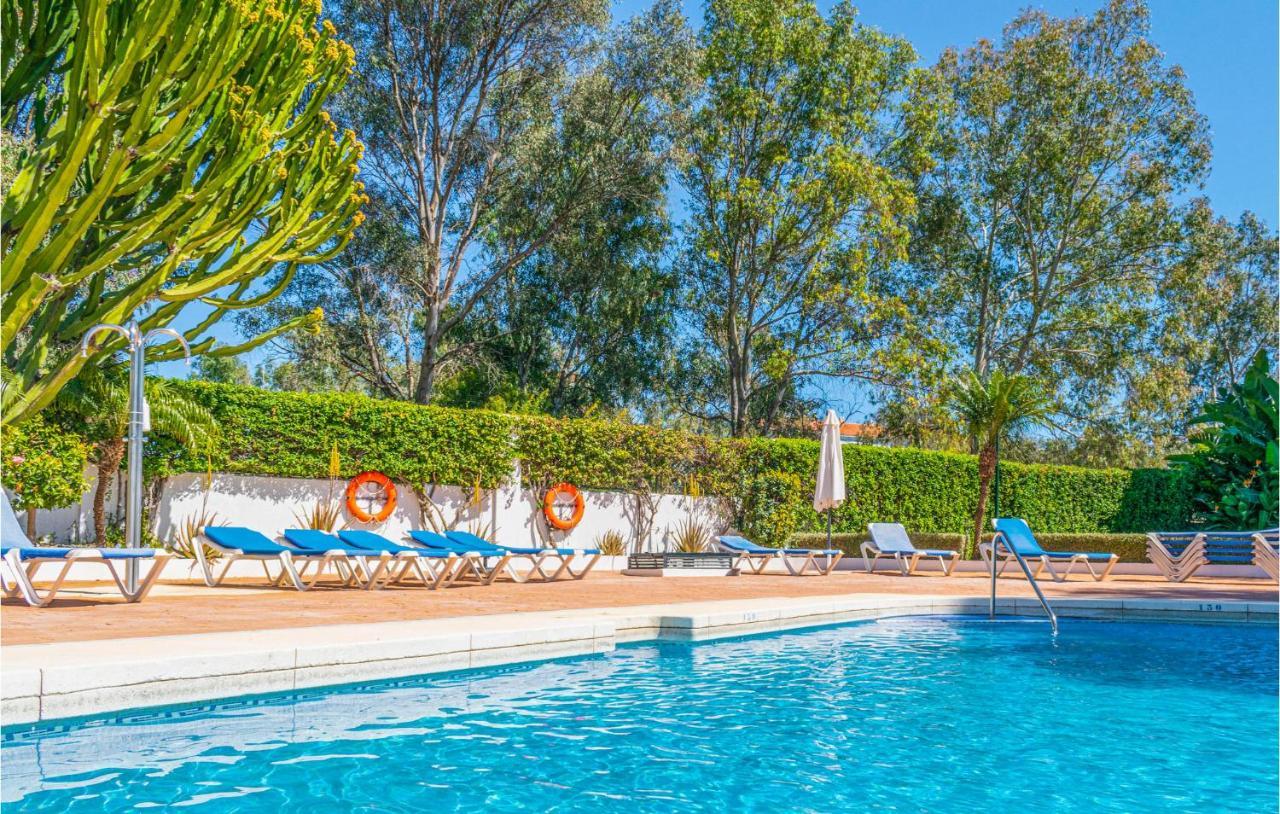 Lovely Apartment In Marbella With Kitchenette Exterior foto