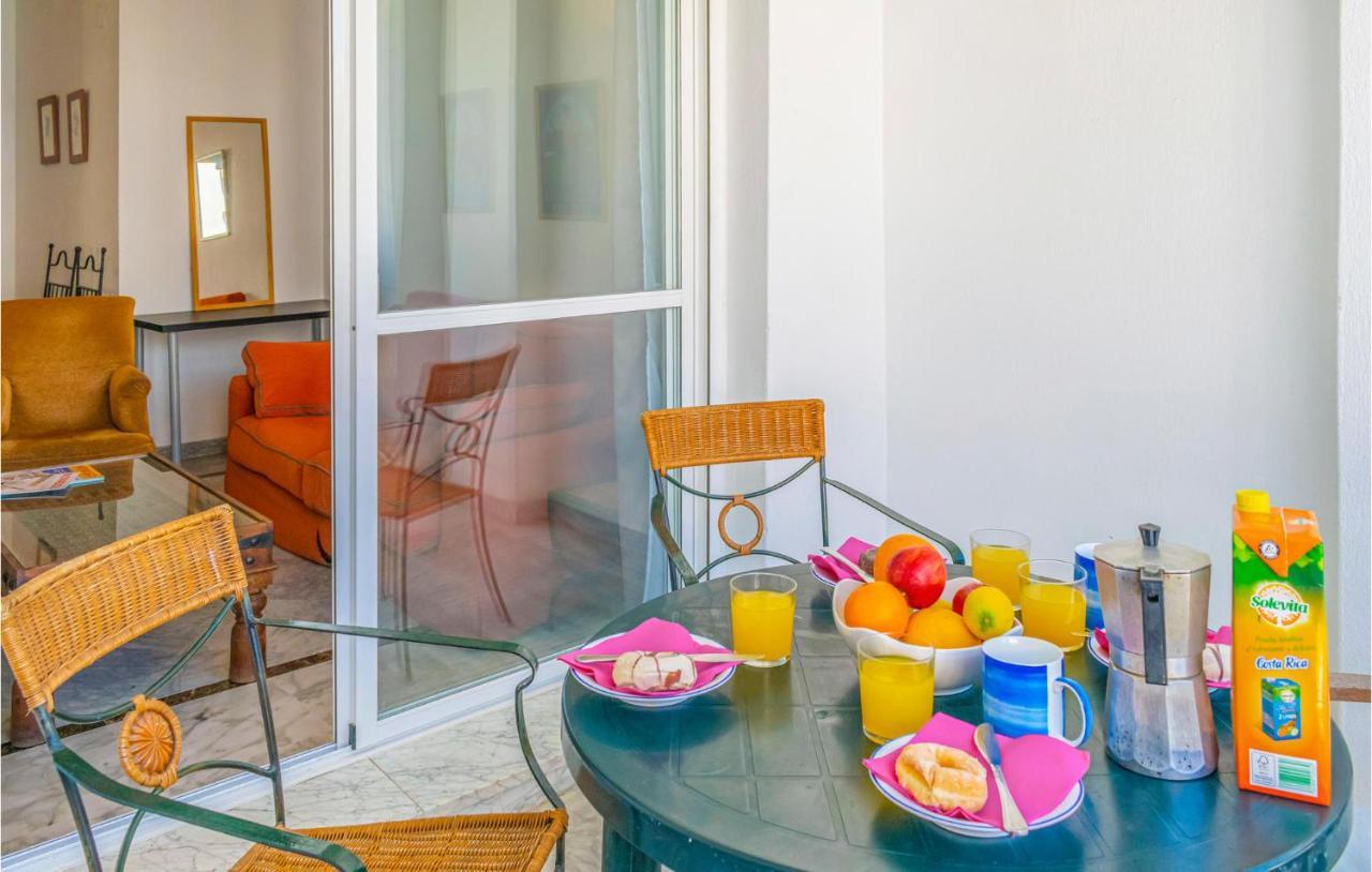 Lovely Apartment In Marbella With Kitchenette Exterior foto