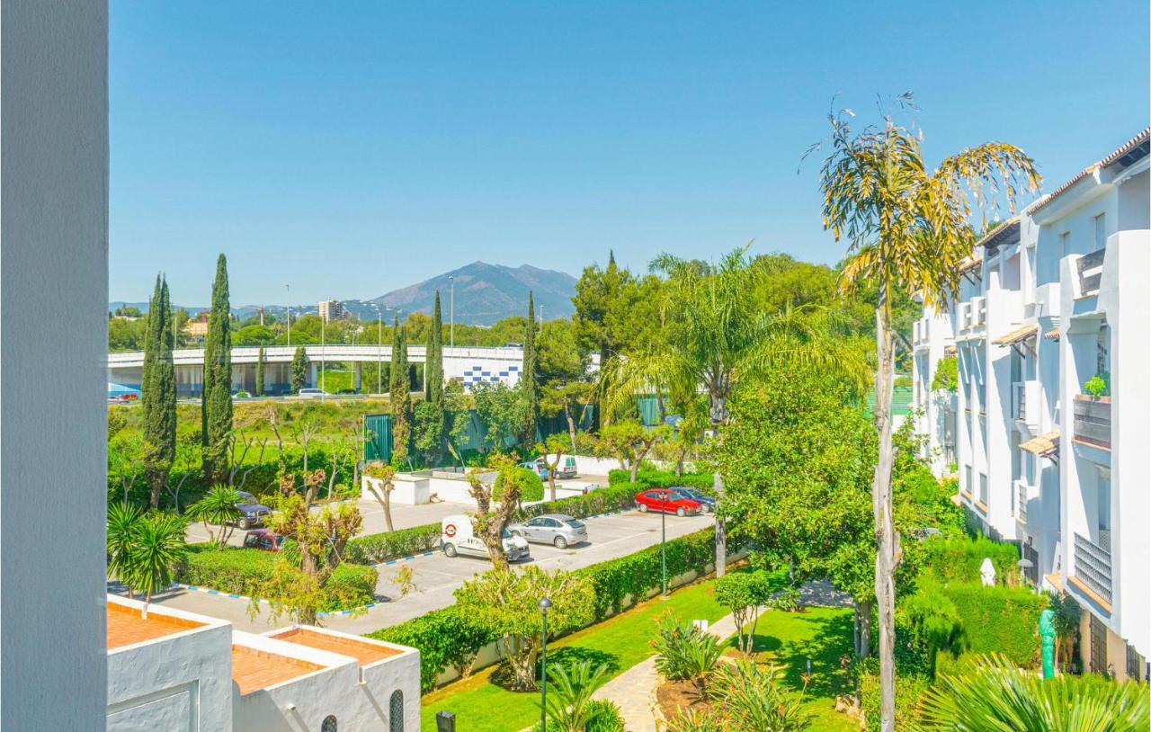 Lovely Apartment In Marbella With Kitchenette Exterior foto