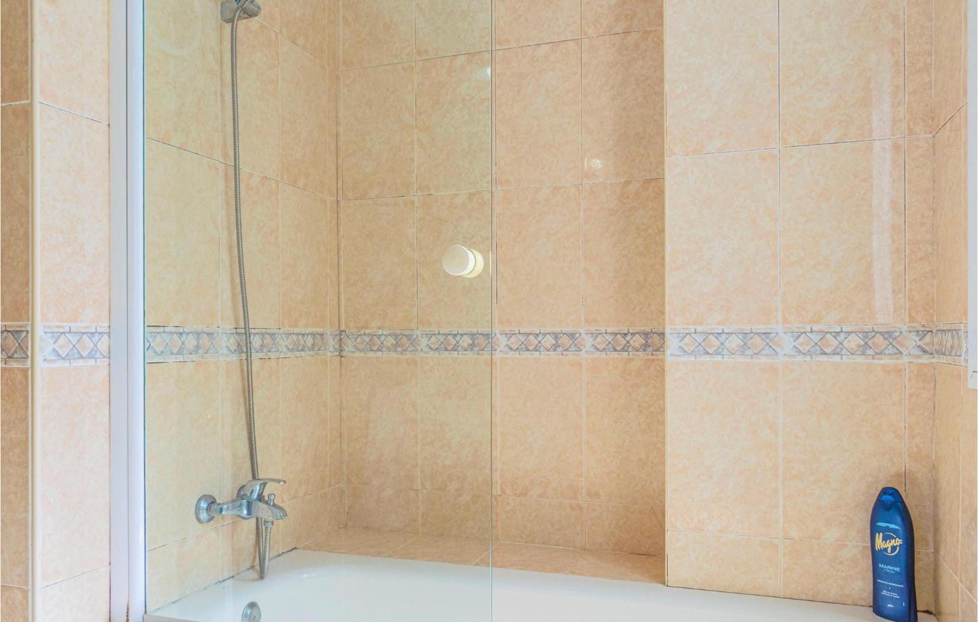 Lovely Apartment In Marbella With Kitchenette Exterior foto